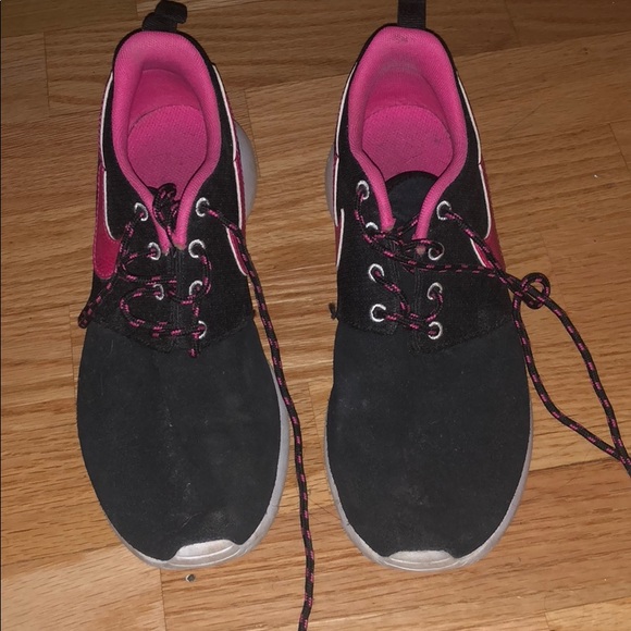 Nike | Shoes | Blackpink Roshes | Poshmark